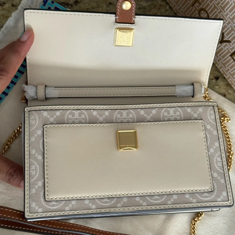 New tory burch T monogram chain wallet crossbody
